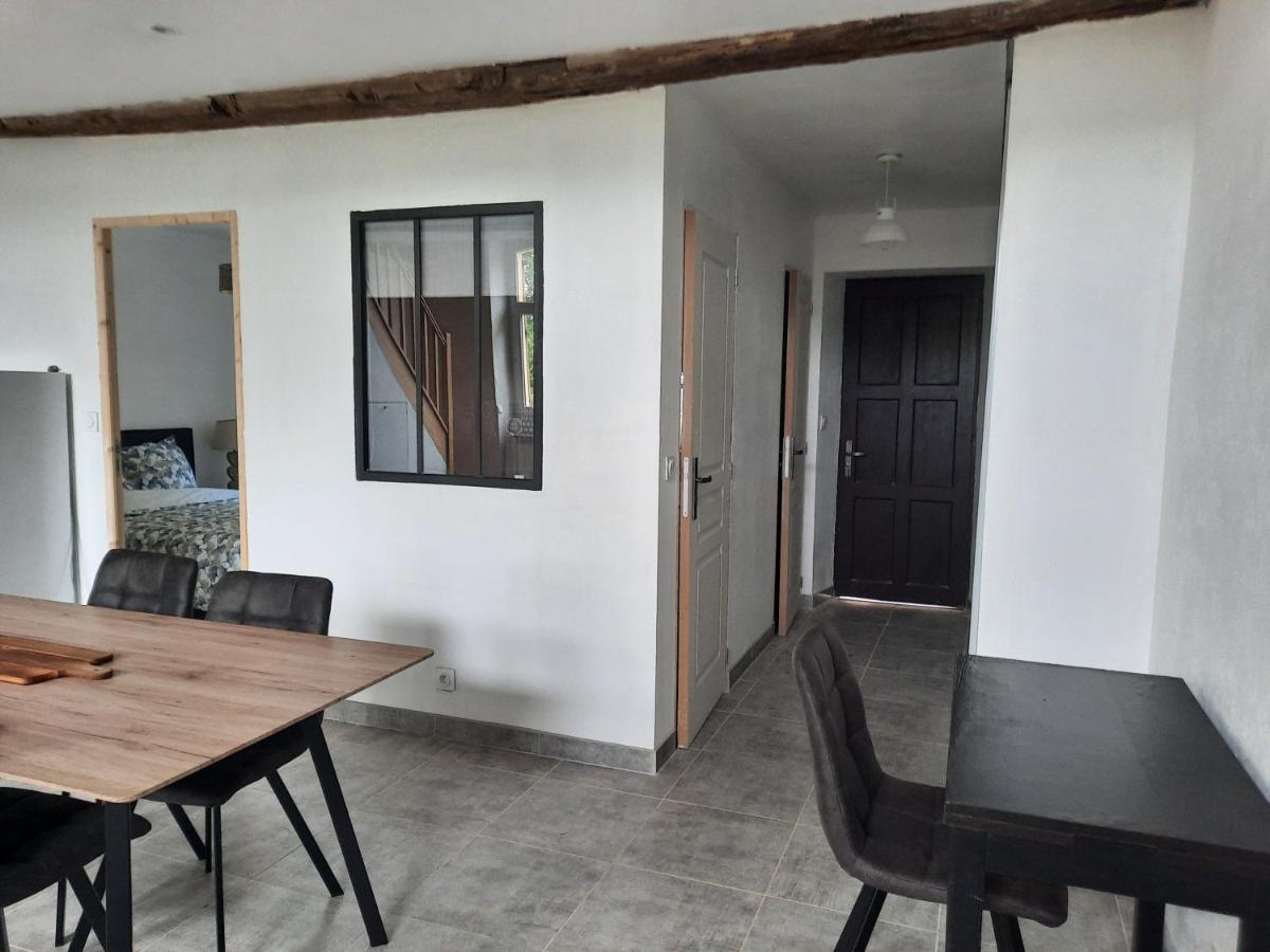 Chez Line Et Pierre: Appartement Spacieux, Lumineux Et Equipe 라바스테드드세로우 외부 사진
